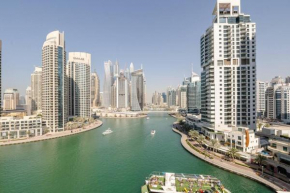 Beautiful Marina Views One Bedroom Apartment with two balconies